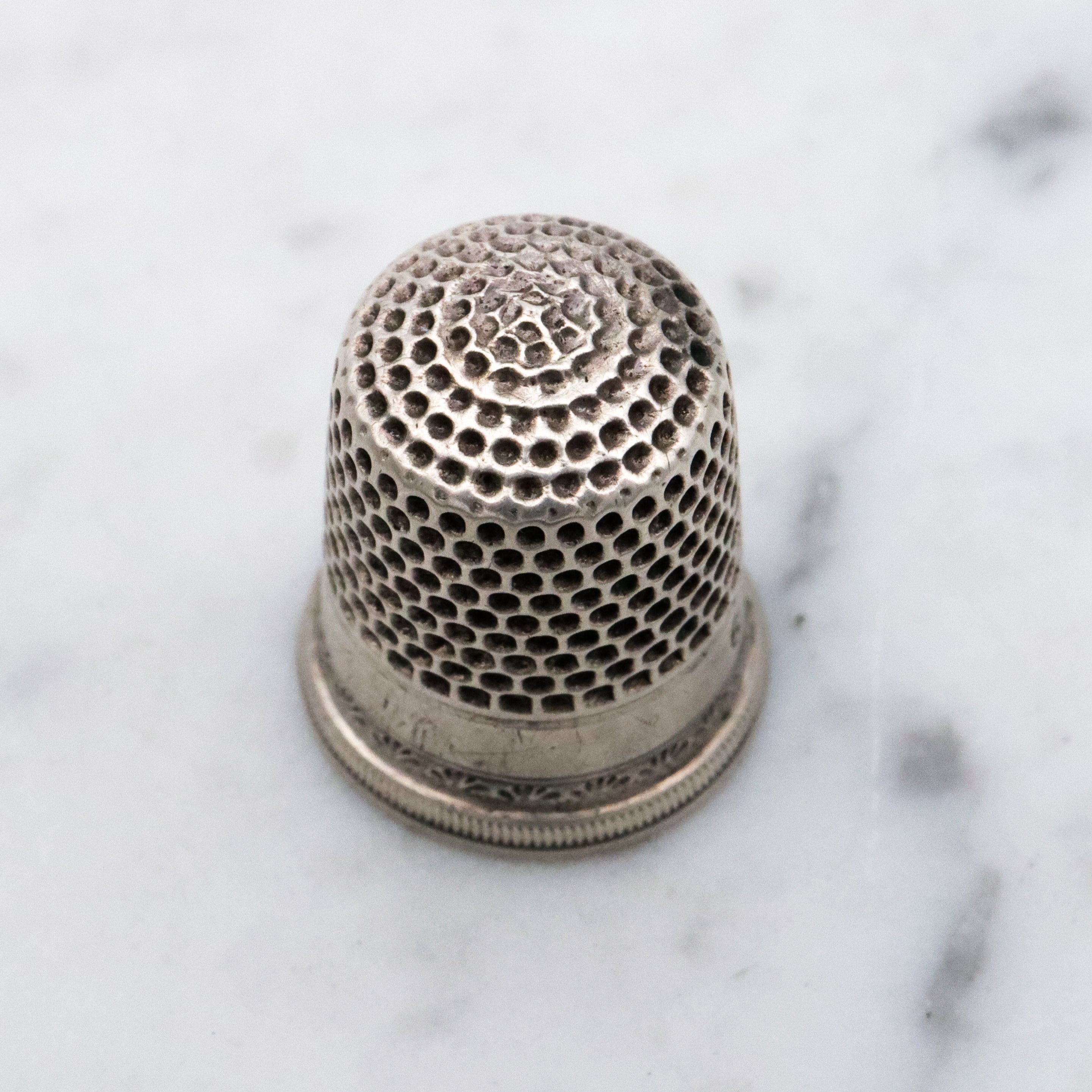 Antique Victorian sterling thimble size 6